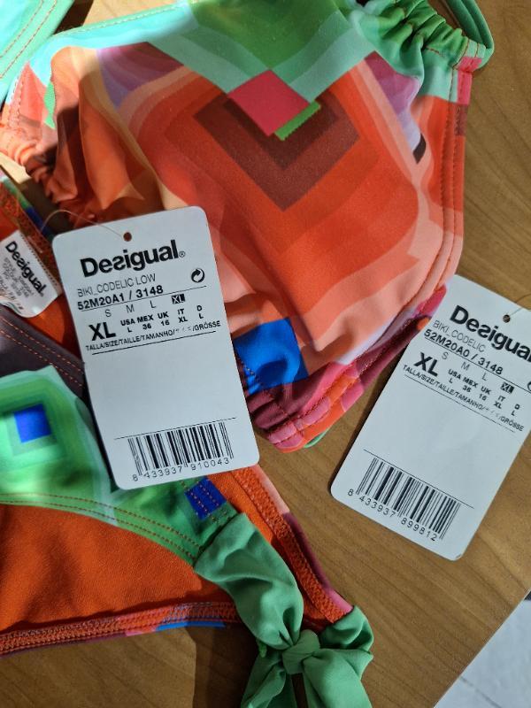Tussen Particulieren - Desigual bikini set,maat xl 4/5