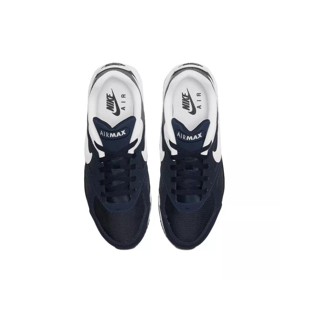 Basket Nike AIR MAX IVO 4/7