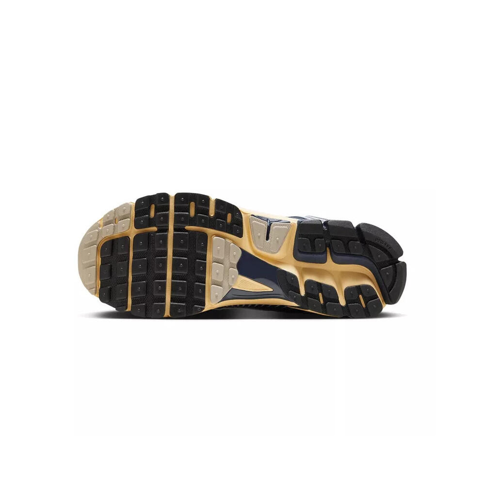 Zapatillas Nike ZOOM VOMERO 5 5/6