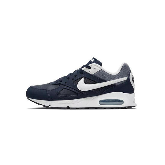 Basket Nike AIR MAX IVO