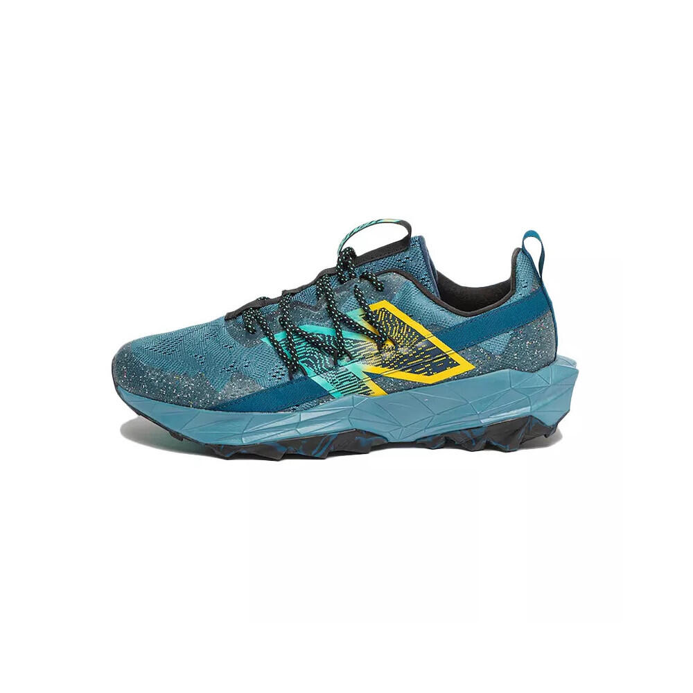 NEW BALANCE picture