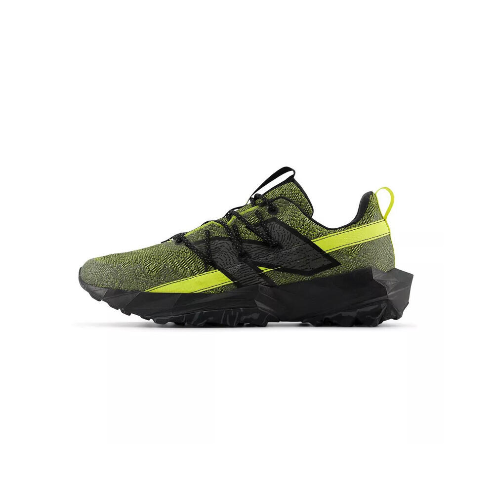 NEW BALANCE picture