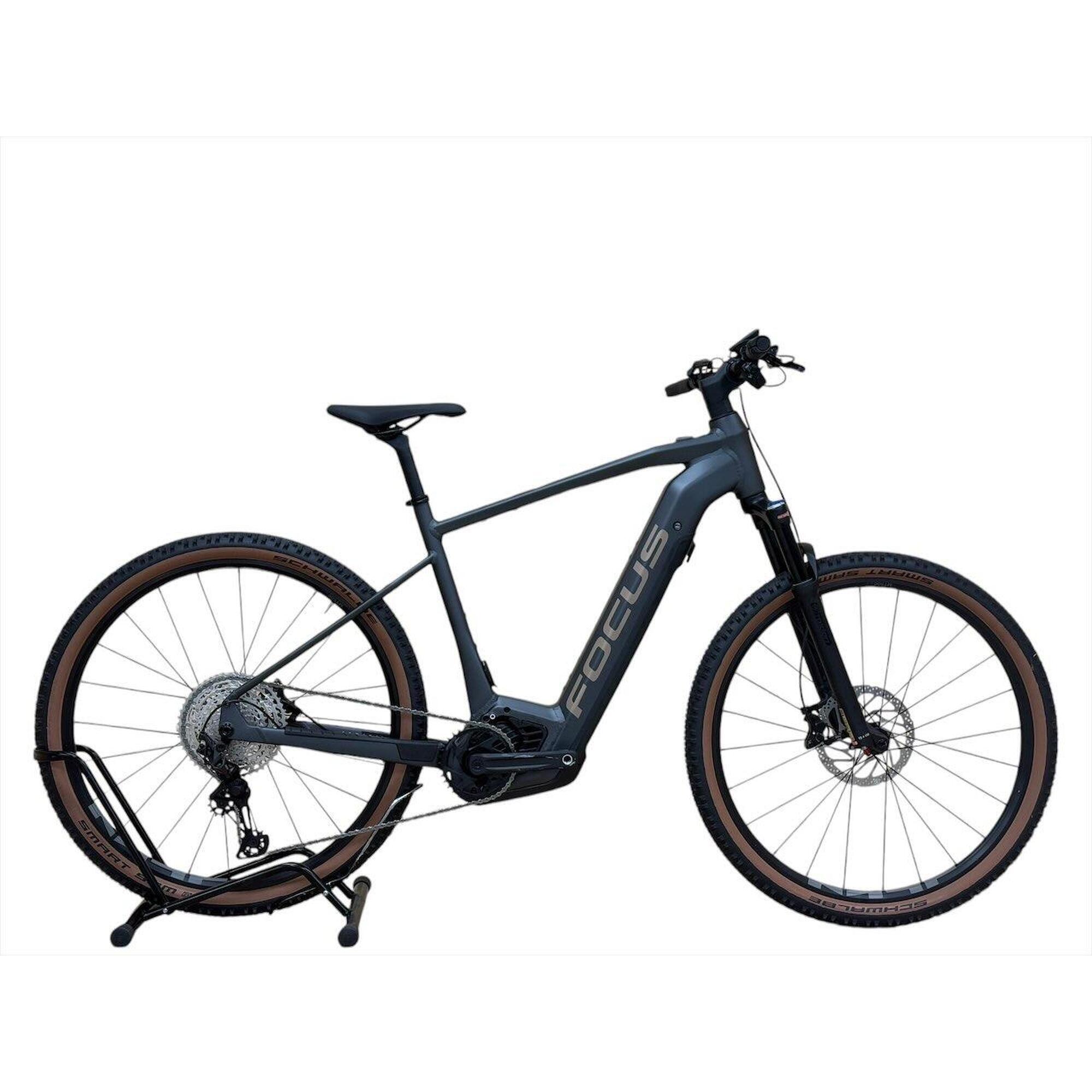 Segunda vida - de montanha elétrica Focus Jarifa² 6.9 Nine XT - Como novo
