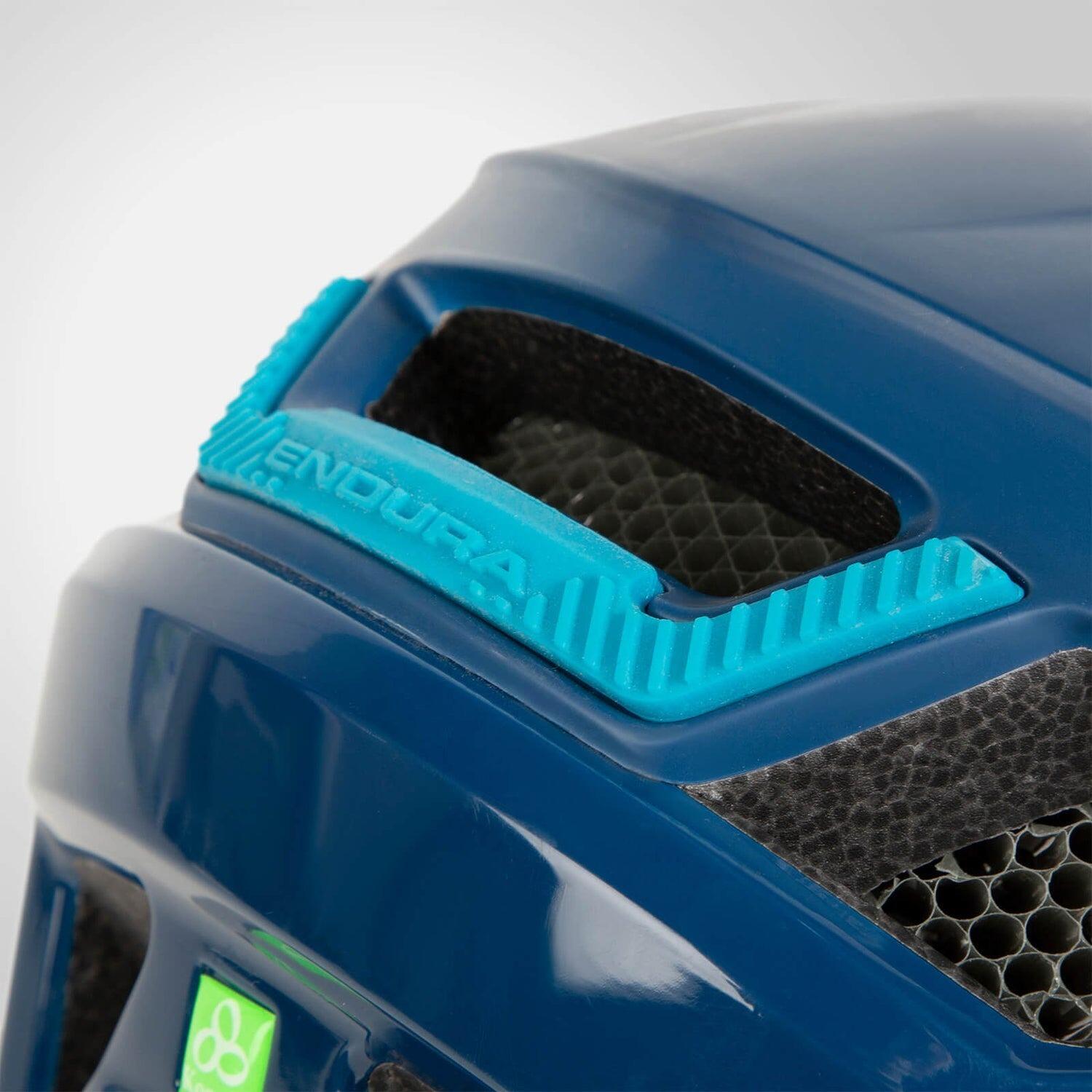 Endura MT500 MIPS Blueberry Helmet 5/7
