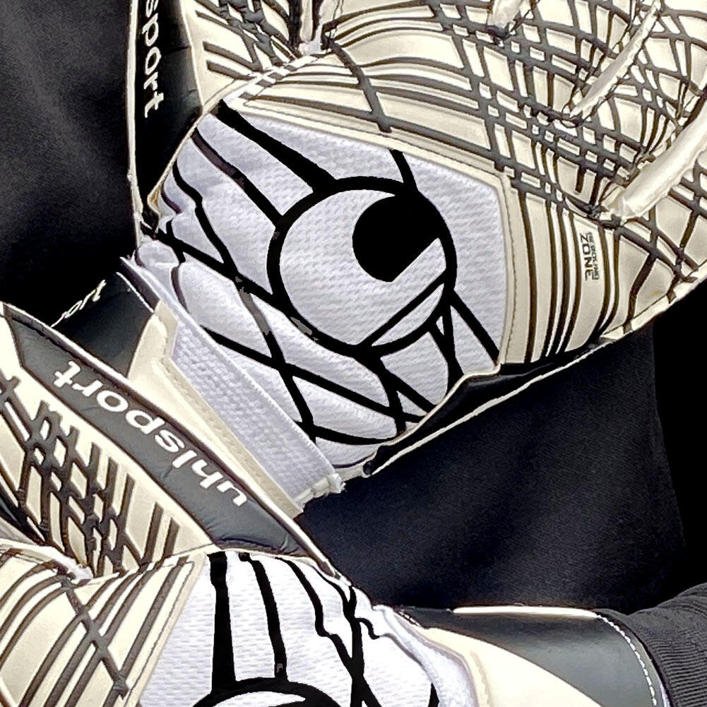 Uhlsport Prediction #370 UK Roll Finger Goalkeeper Gloves 3/4