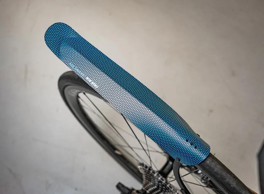 WRS-2 Win Wing Road - Dots bleus 5/7