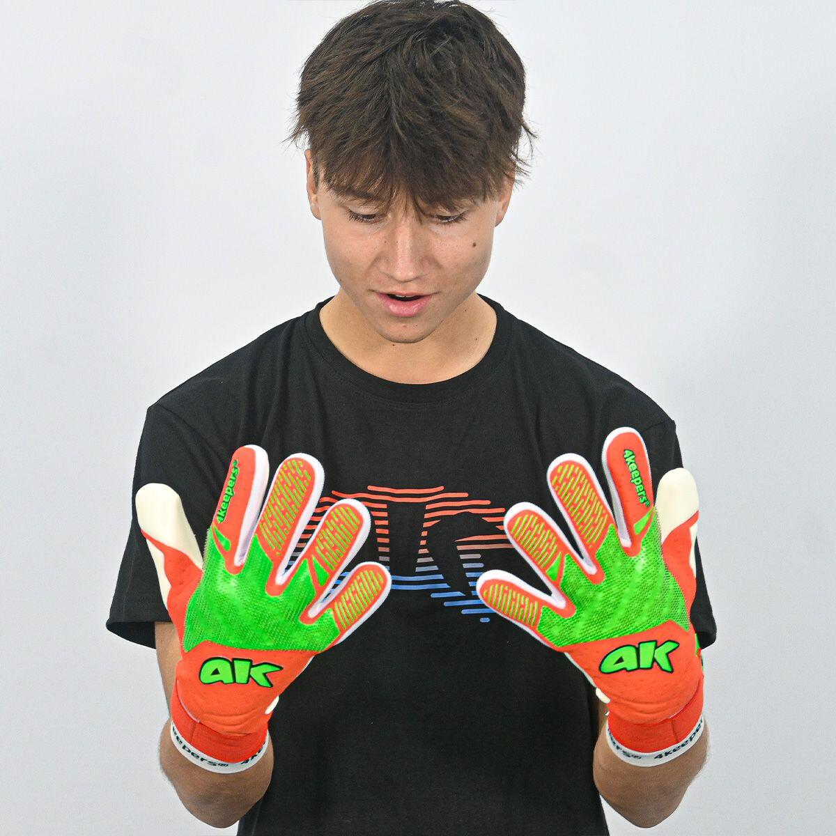 Rękawice bramkarskie 4keepers ELITE INFERNO NC junior 2/7