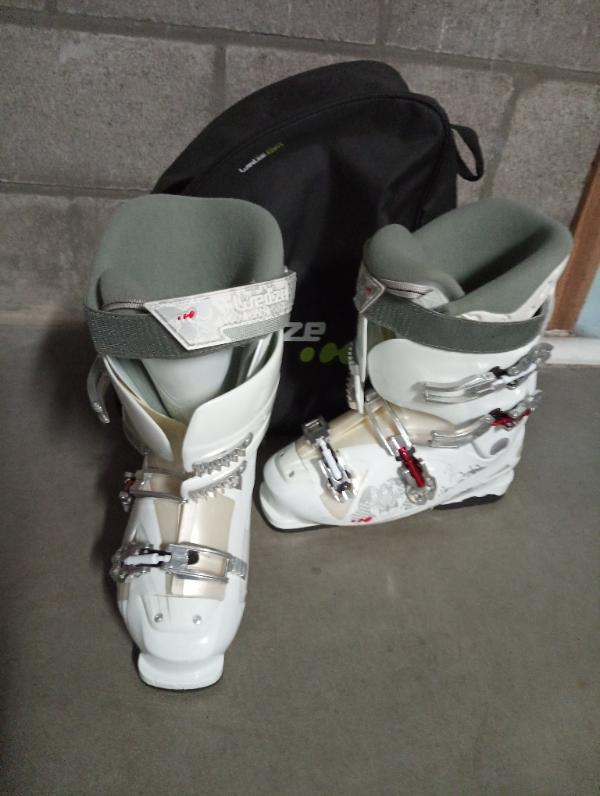 Tussen Particulieren - Ski-uitrusting voor dames 3/5