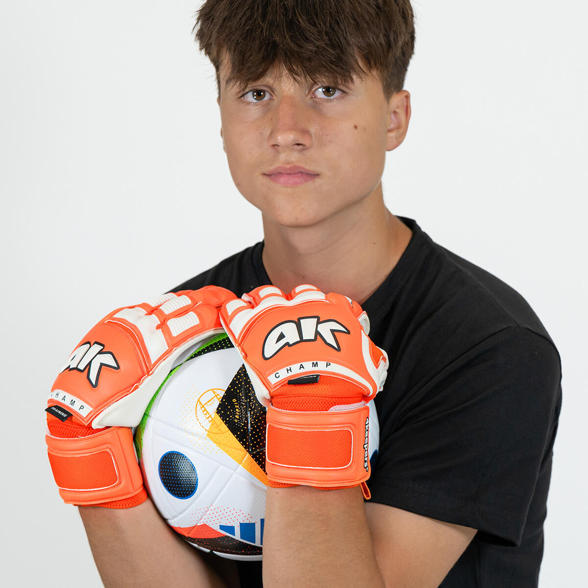 Rękawice bramkarskie dla dzieci 4keepers CHAMP TRAINING VI RF2G 2.0 junior 6/7