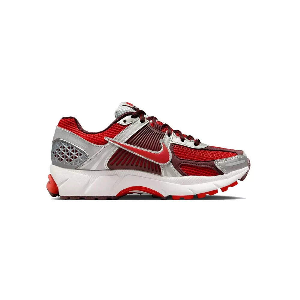 Basket Nike W VOMERO 5 3/6