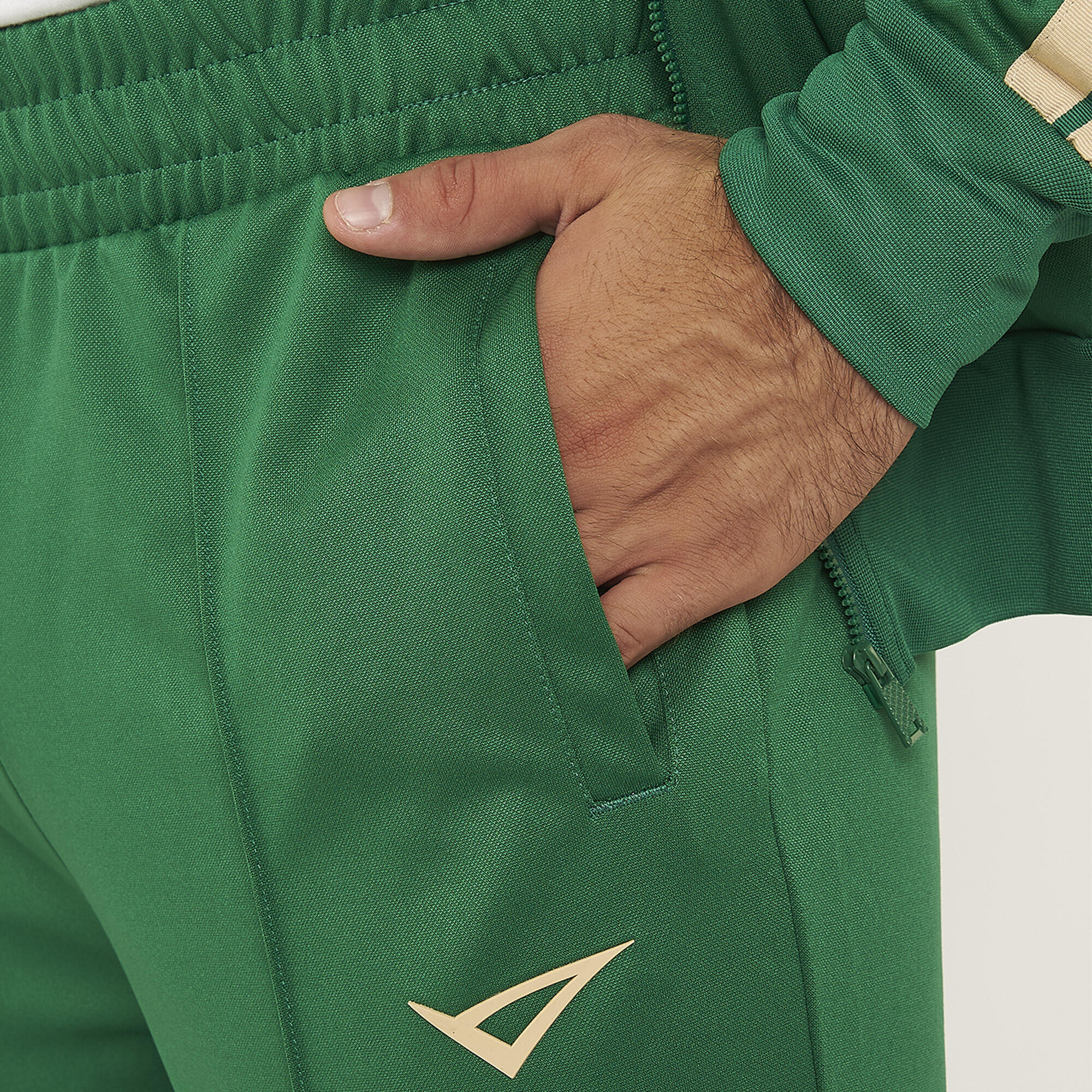 Compleet pak UNIVERSAL STELLAR groen 2/4