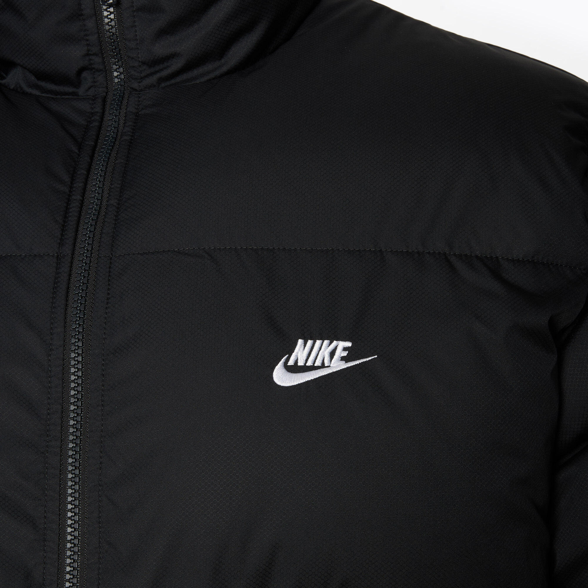 Męskie kurtka wodoodporna M NK CLUB PUFFER JKT 3/5