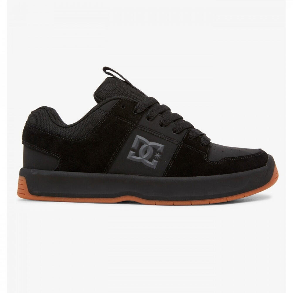 DC SHOES picture