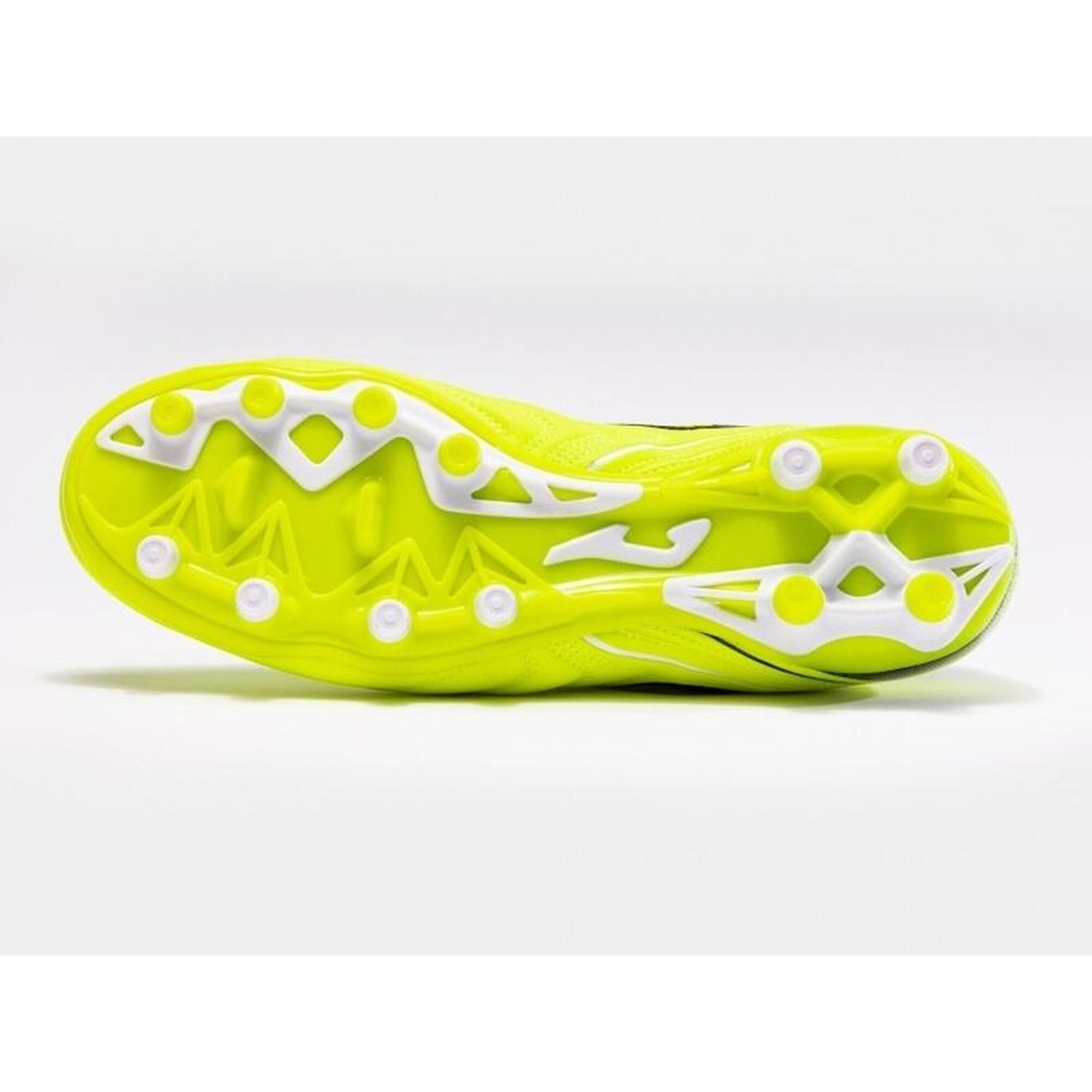 Ghete fotbal barbati Joma Aguila 2409 FG Galben 42.5 Teren gazon natural