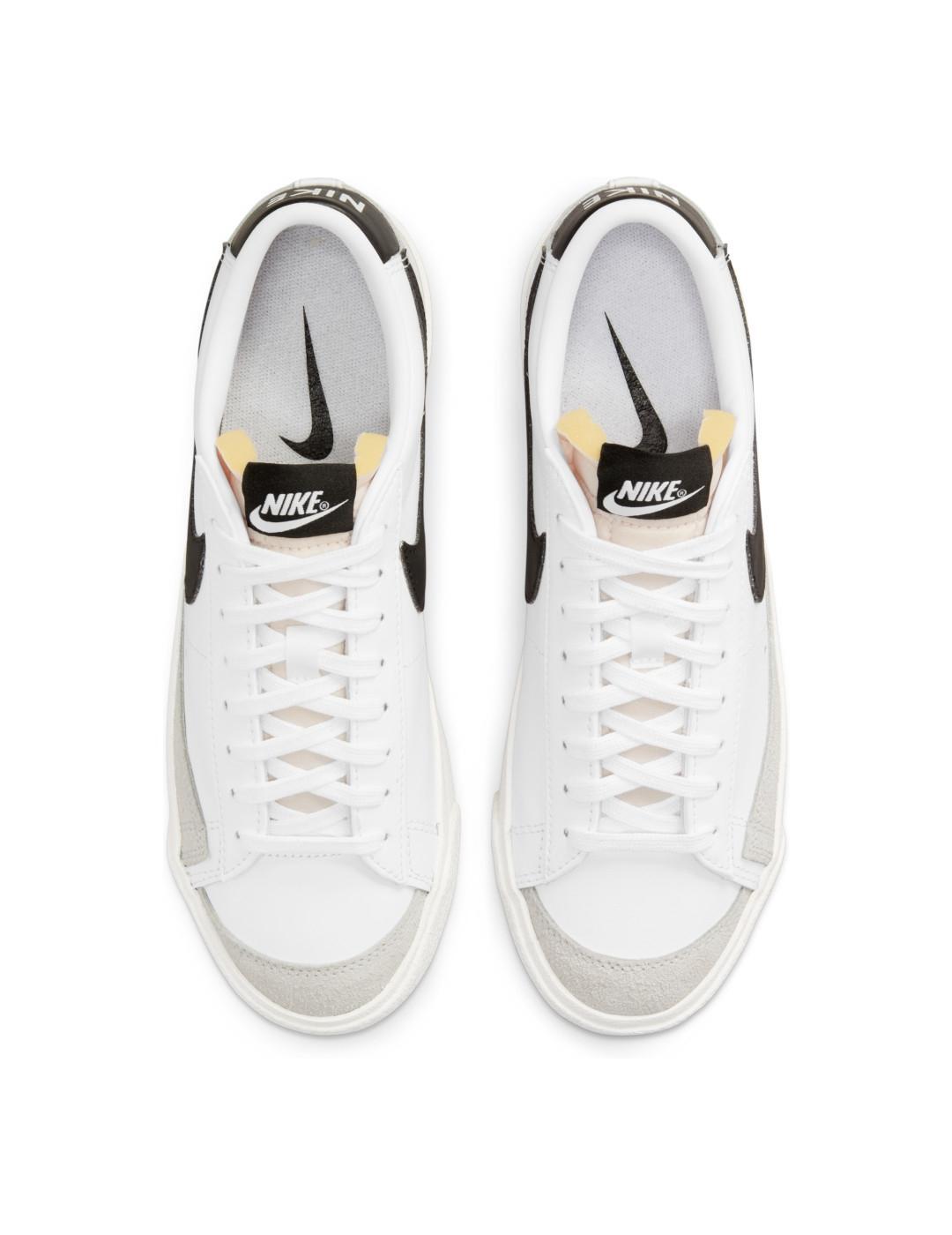 Nike Blazer Low 77 White Black Donna 4/4