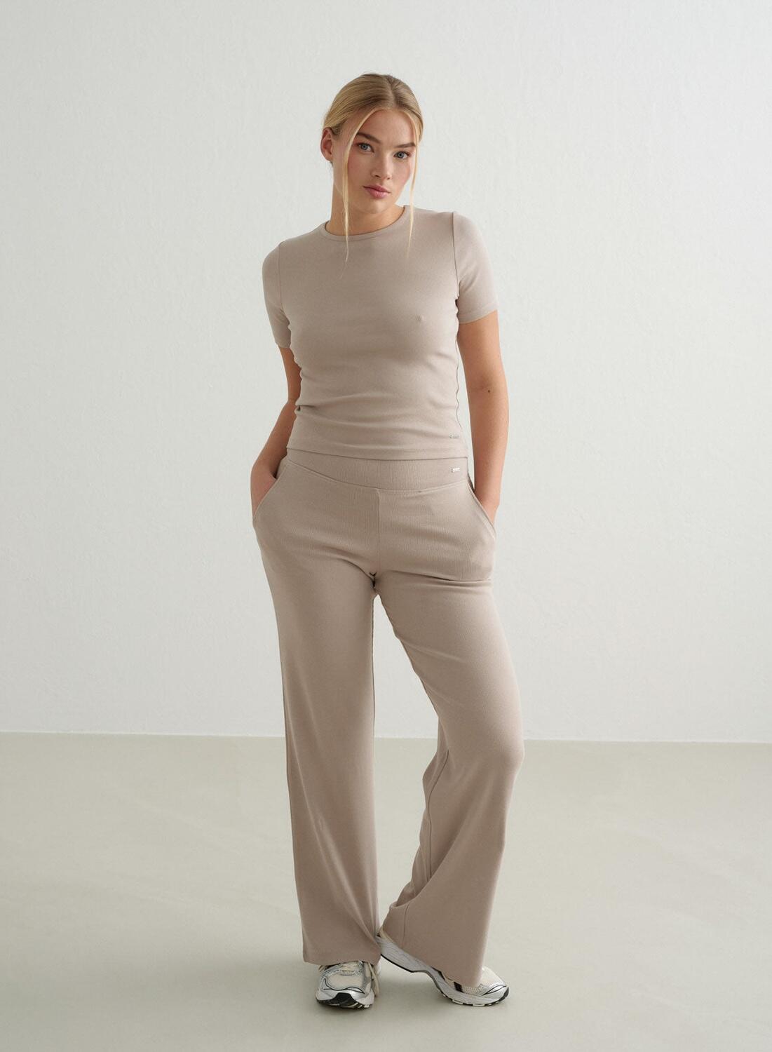 Dames Yoga Broek met Wijde Pijpen Geribbelde Lichtgewicht Donkerbeige 4/6