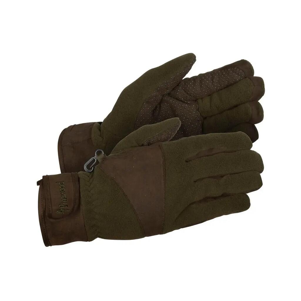 Gloves Pinewood Småland