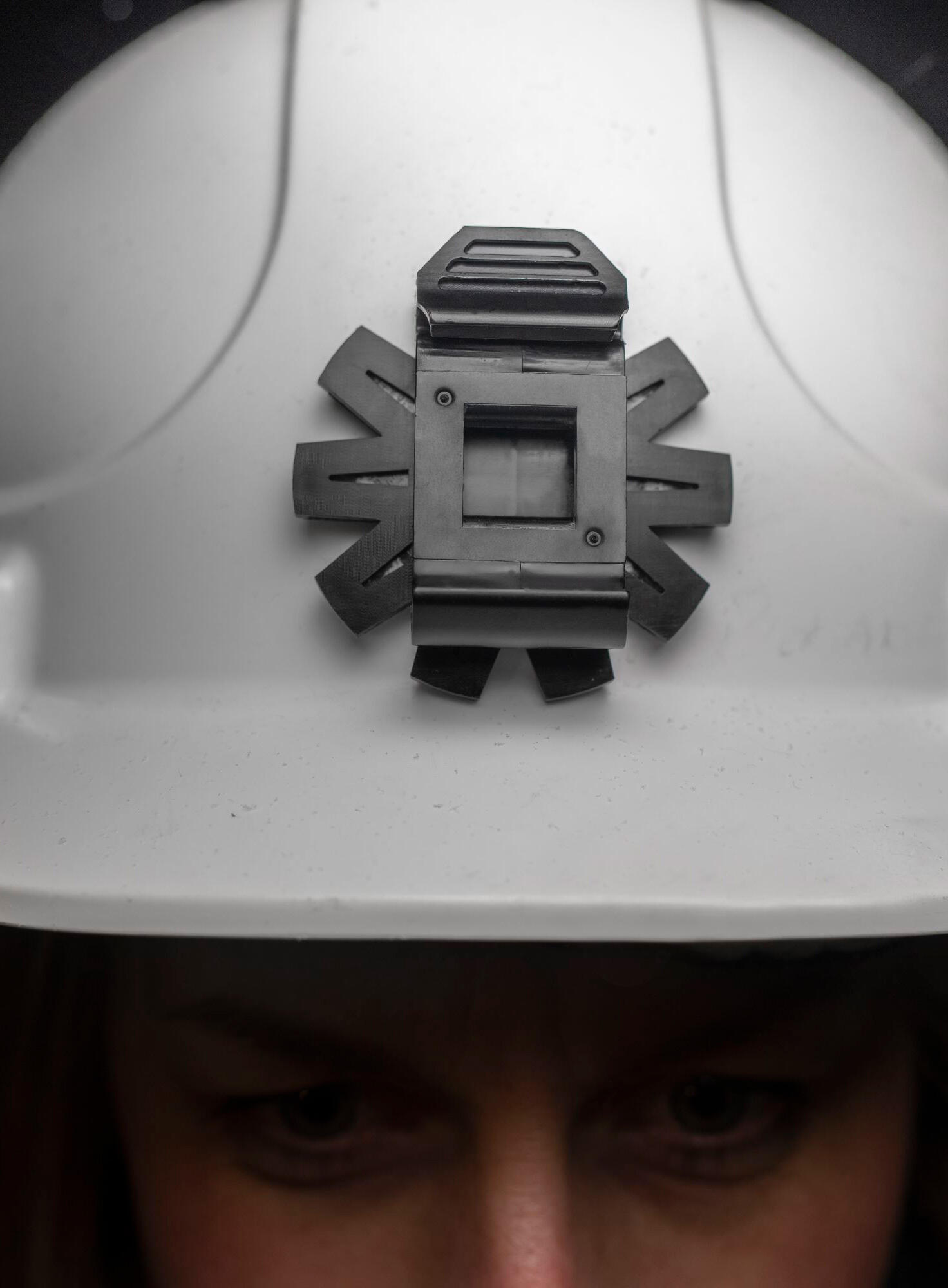 Uchwyt na czołówkę do kasku Silva Helmet Bracket Explore 2/3
