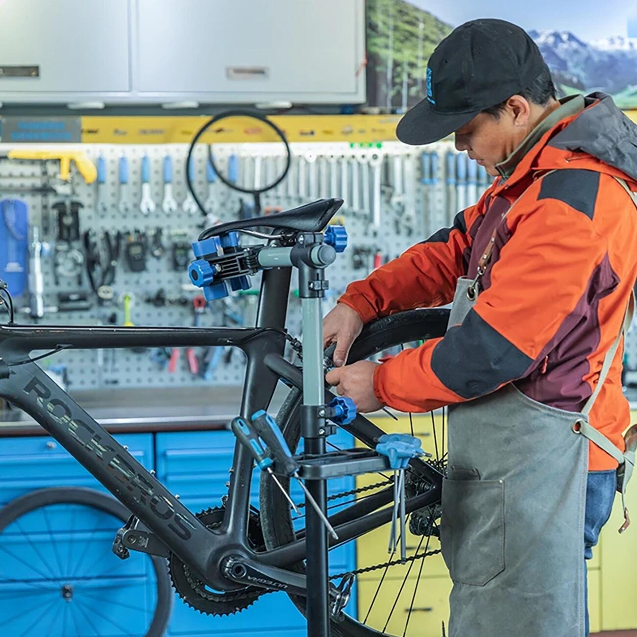 Soporte de suelo Rockbros MP-02 para bicicletas con perillas 4/7