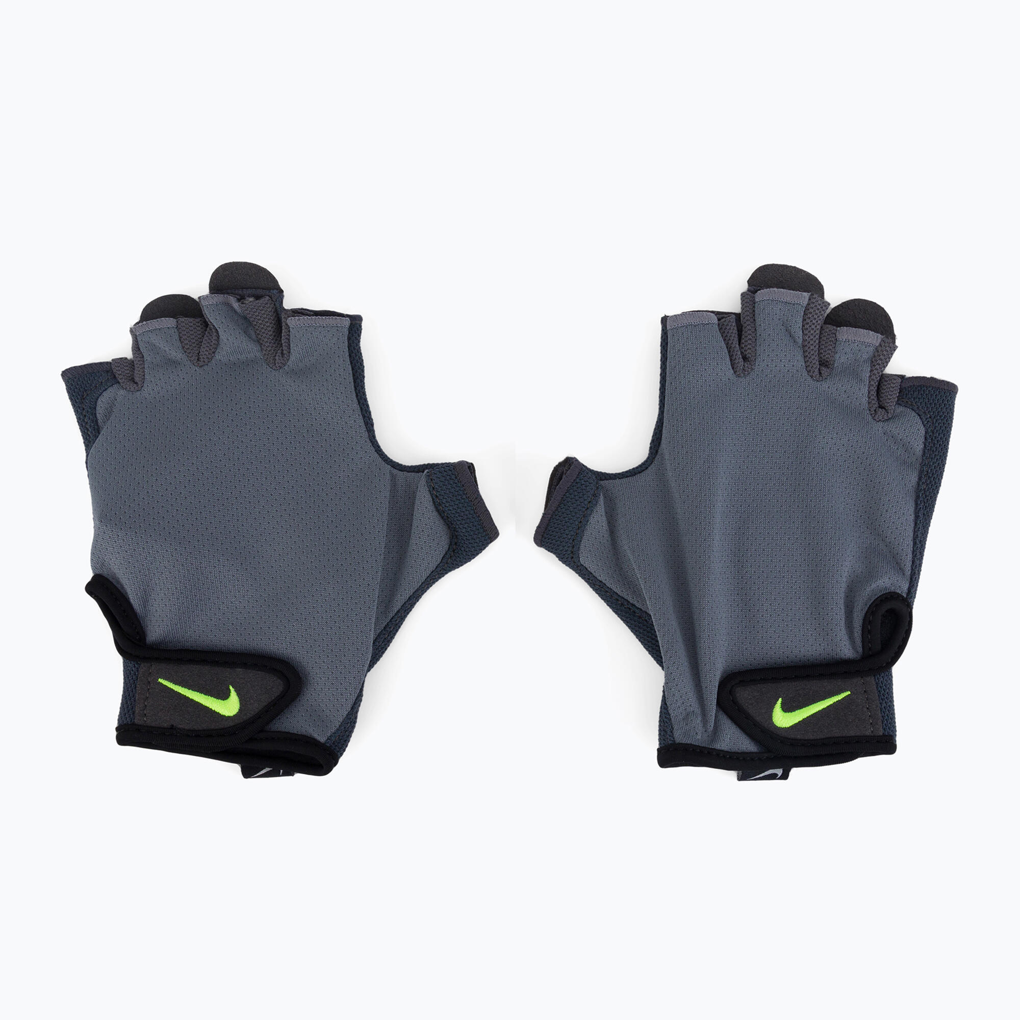 Pánské rukavice na posilování Nike Essential 3/5
