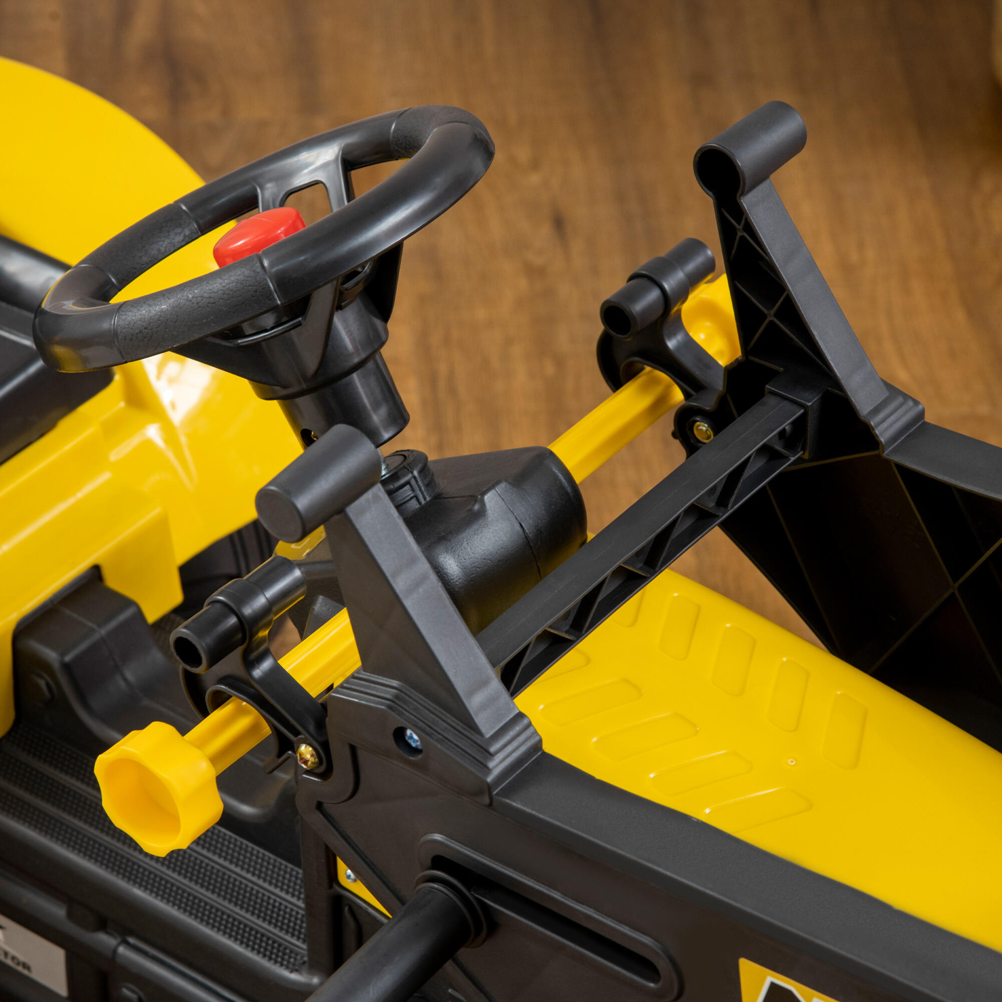 Trator a pedais para crianças 167x41x52 cm amarelo e preto HOMCOM 5/7