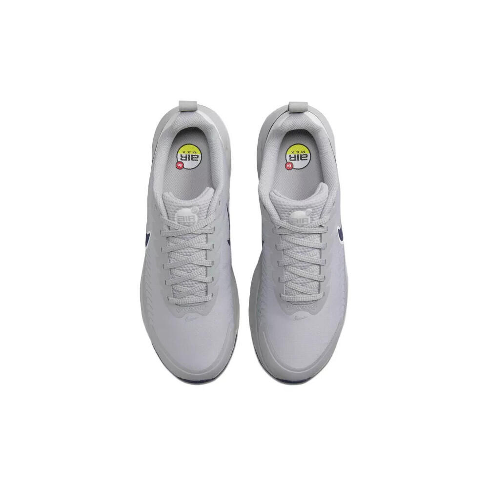 Basket Nike AIR MAX NUAXIS 5/7