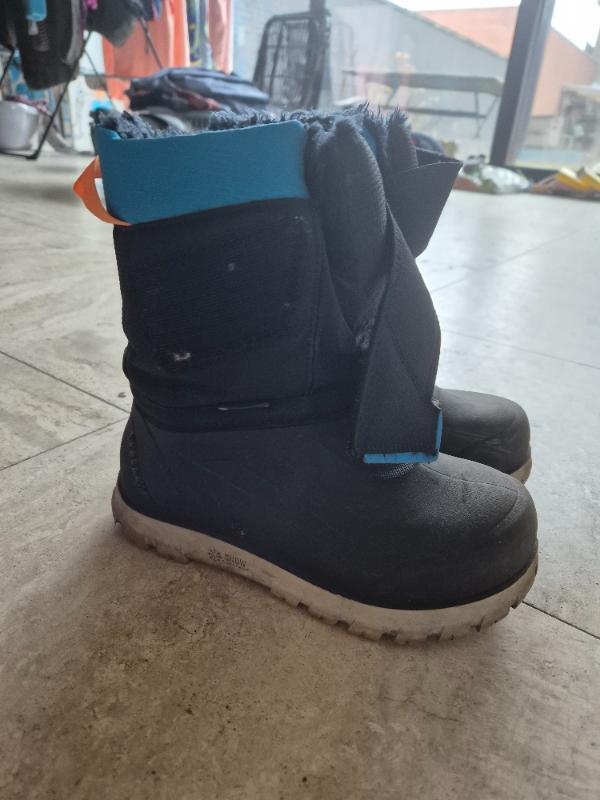 Entre Particuliers - Bottes de neige enfant 3/5