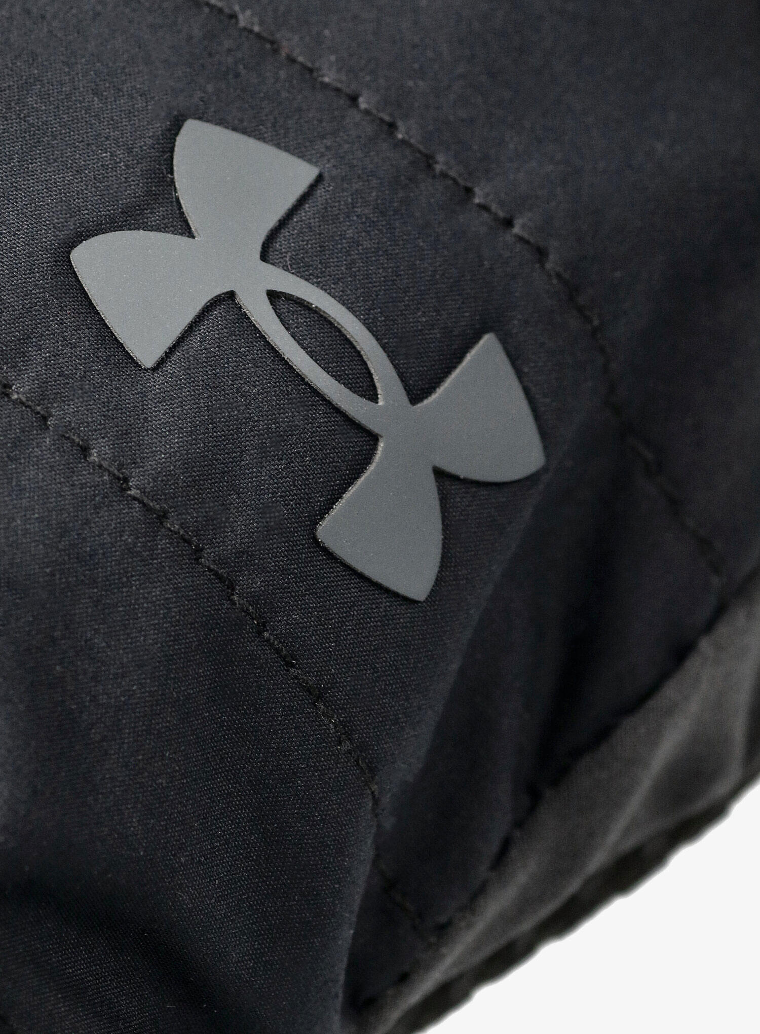 Gants Under armour modèle 49736257601875 pour homme 5/7