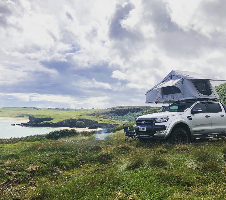 VENTURA ROOF TENT Extended Ventura Deluxe 1.4 Roof Top Tent + Stove Cooker + Storage Hooks