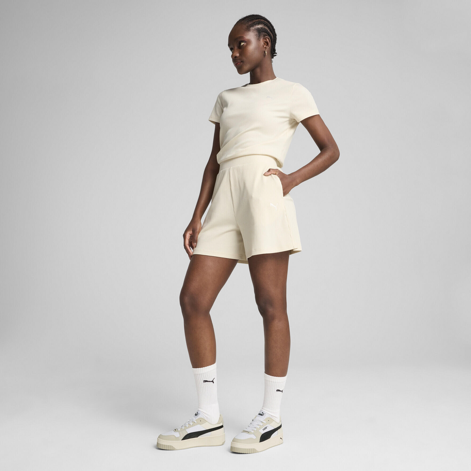 ESS ELEVATED 5" ribshort met hoge taille voor dames PUMA Alpine Snow White 5/7