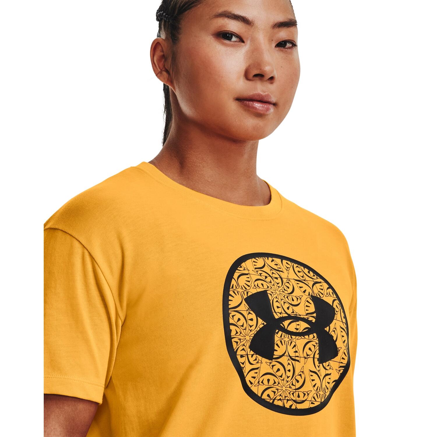 Koszulka damska UNDER ARMOUR SS TEE LUNAR NEW YEAR 3/6