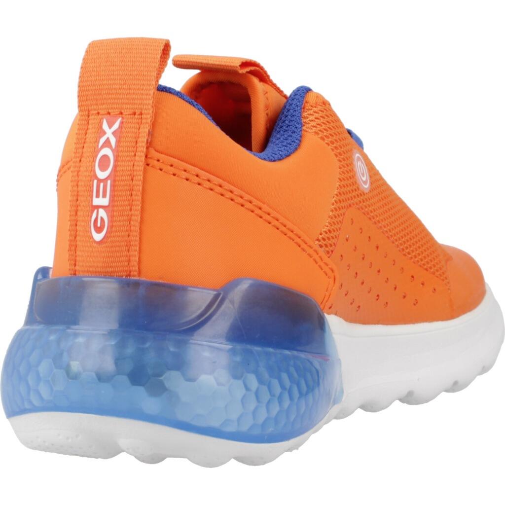 Baskets Geox Modèle J Activart Illuminus Couleur Orange 3/5