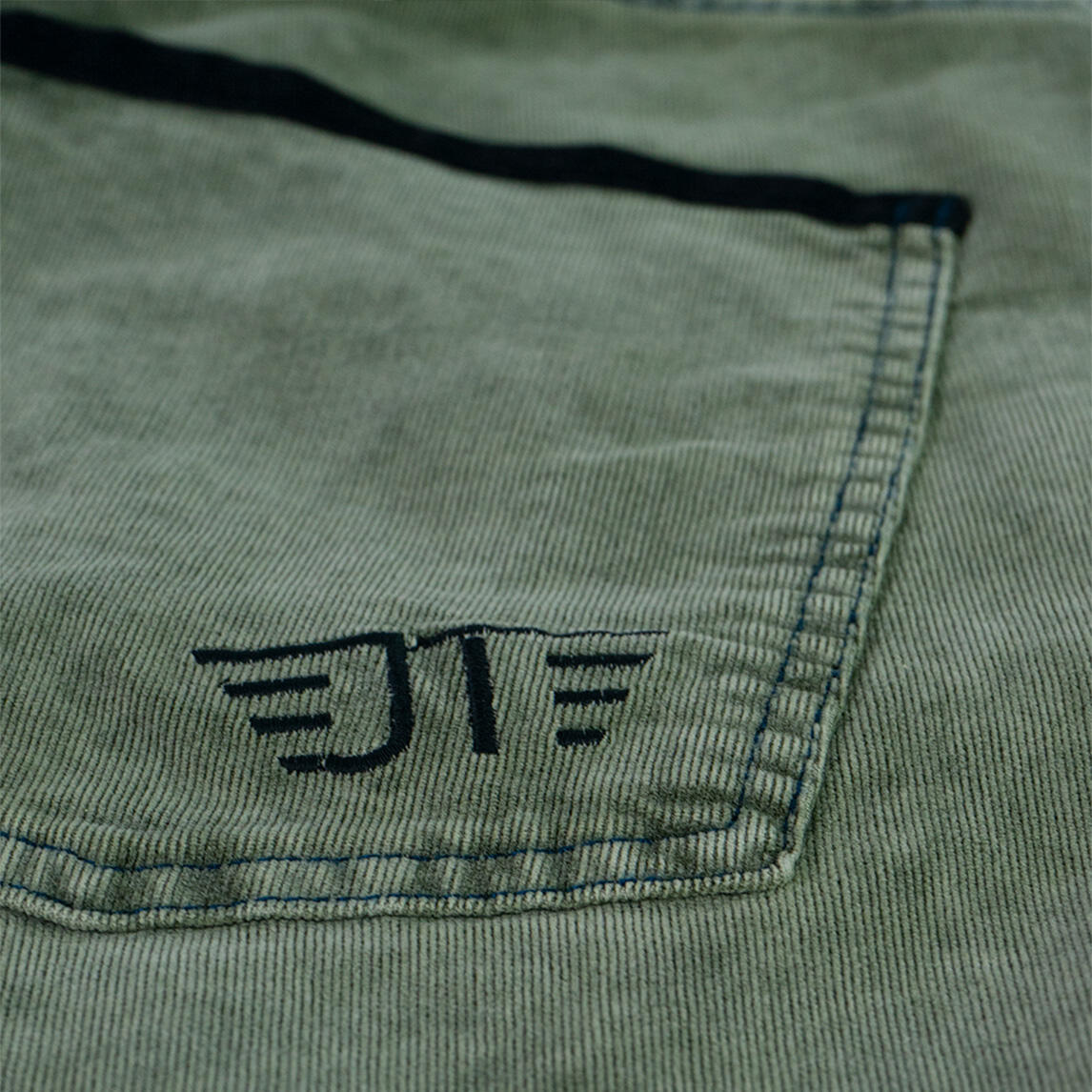 Turia Cord Yuca Escalada Pants Man 3/5