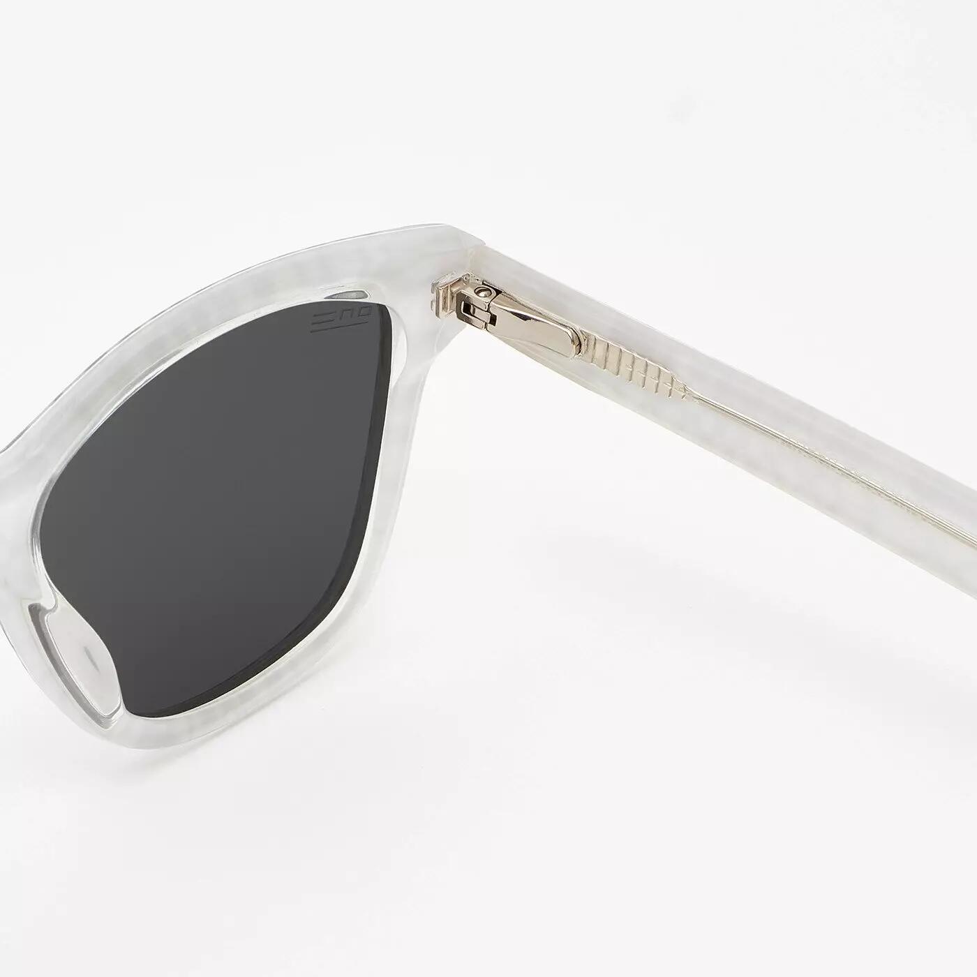 OKULARY DOPE X HAWKERS WHITE PHYTON 4/6
