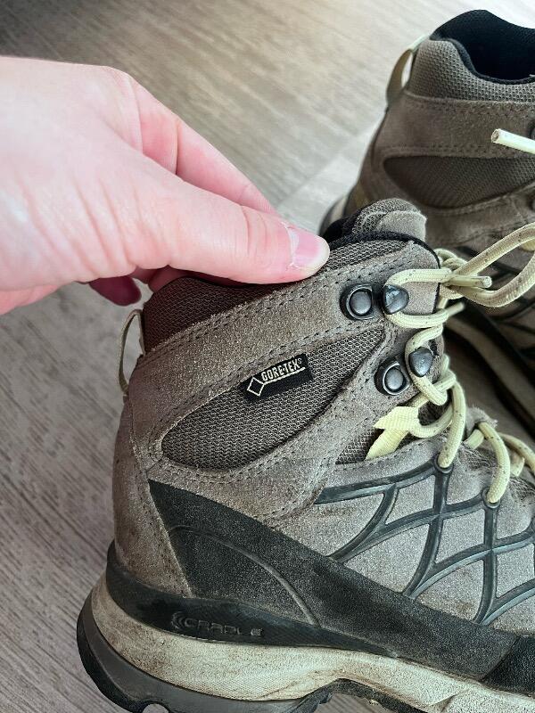Entre Particuliers - Chaussures de randonnée 2/5