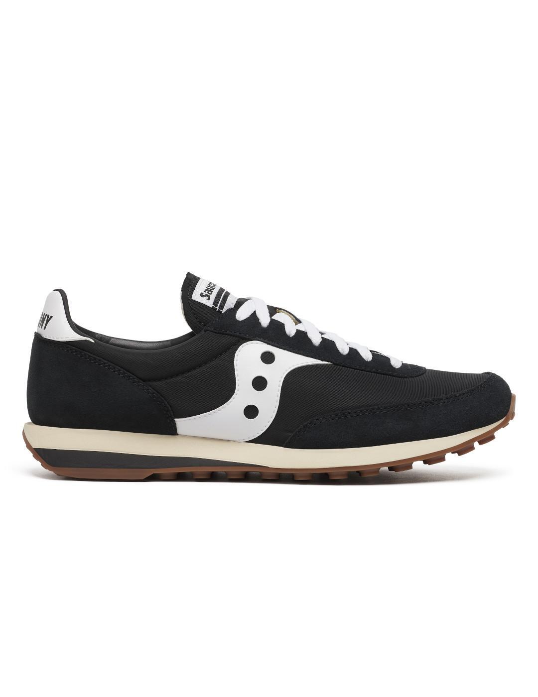 SAUCONY picture