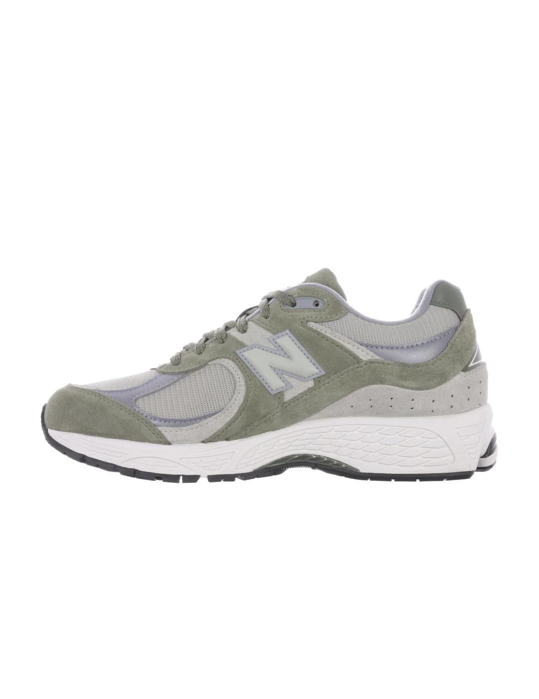 Zapatillas para Hombre New balance 2002r Verde 2/7