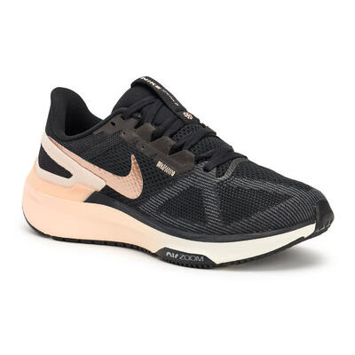 Zapatillas Nike Structure 25 para mujer.