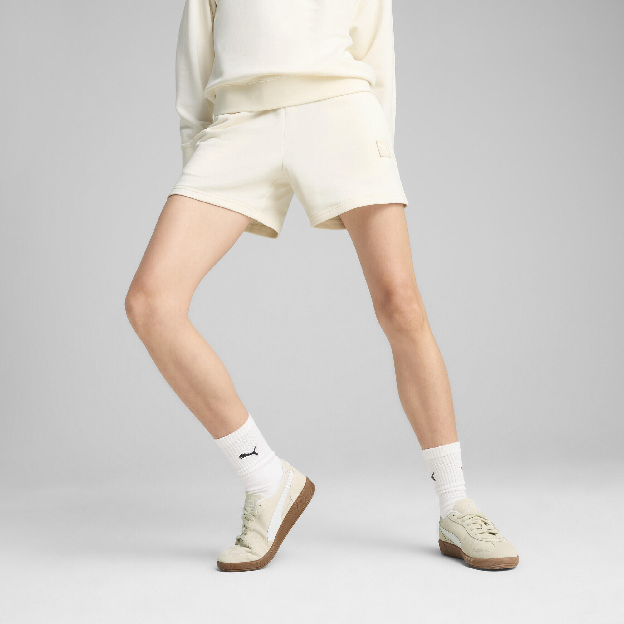 ESS ELEVATED 5" halfhoge short voor dames PUMA No Dye Color Mix 2/7