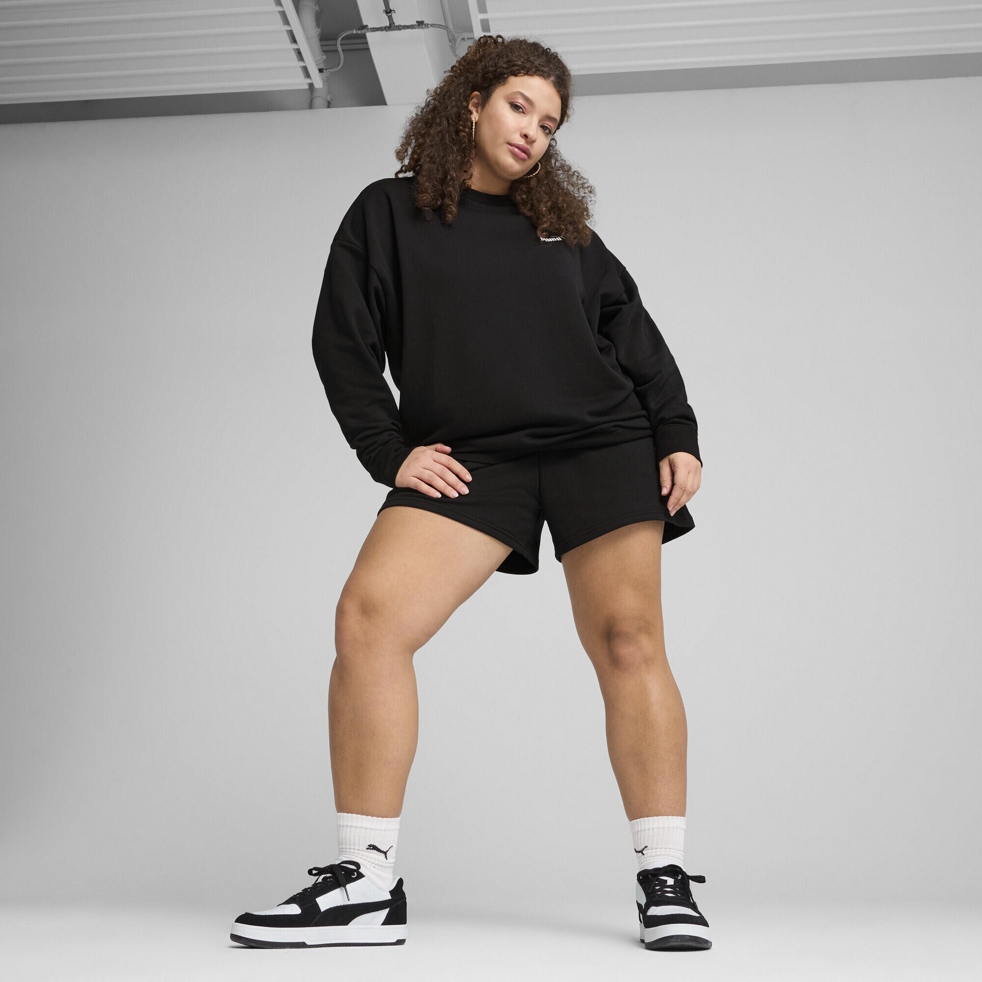 Suéter holgado de cuello redondo ESS con logotipo N.º 1 Mujer PUMA 4/7