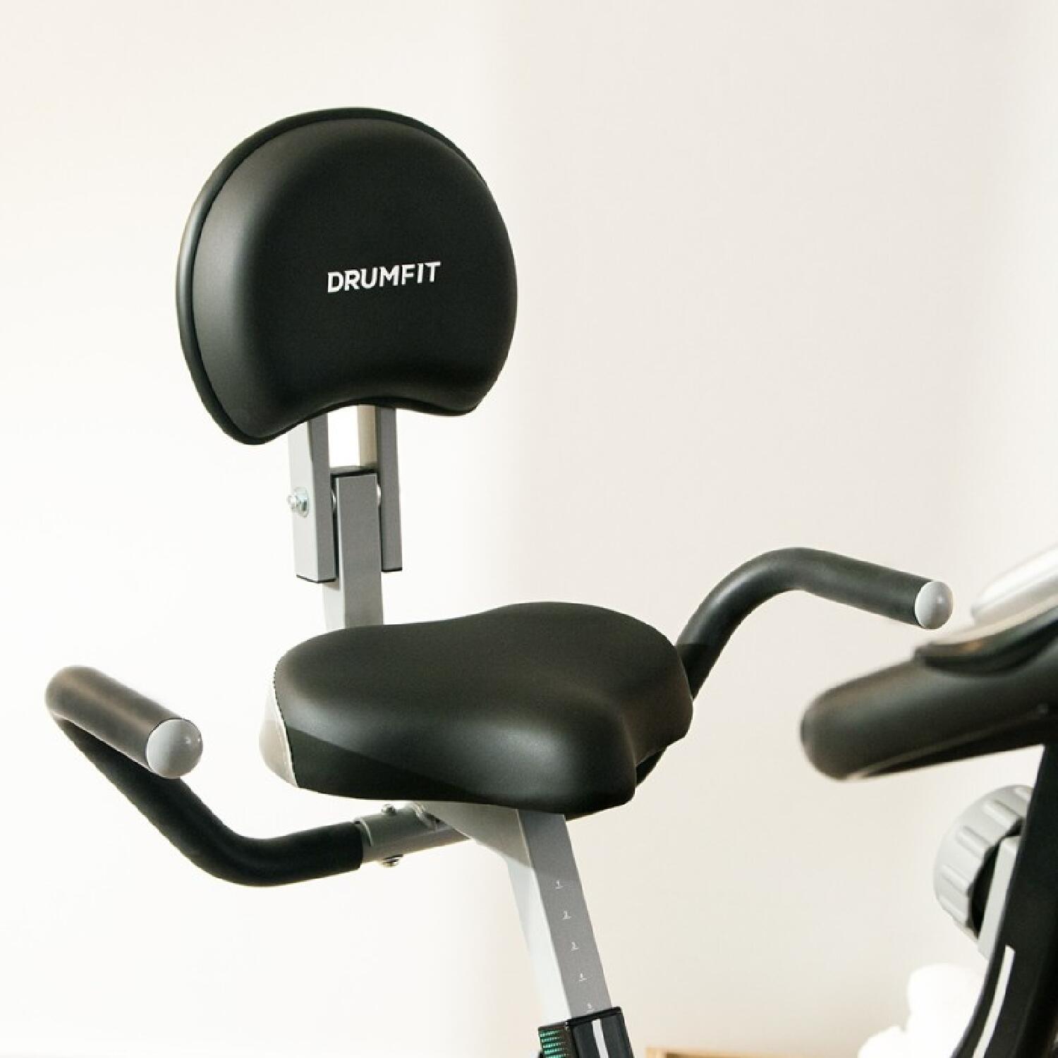 Cecotec Bicicleta estática dobrável com encosto. Ecrã LCD. Resistência magnética 5/7