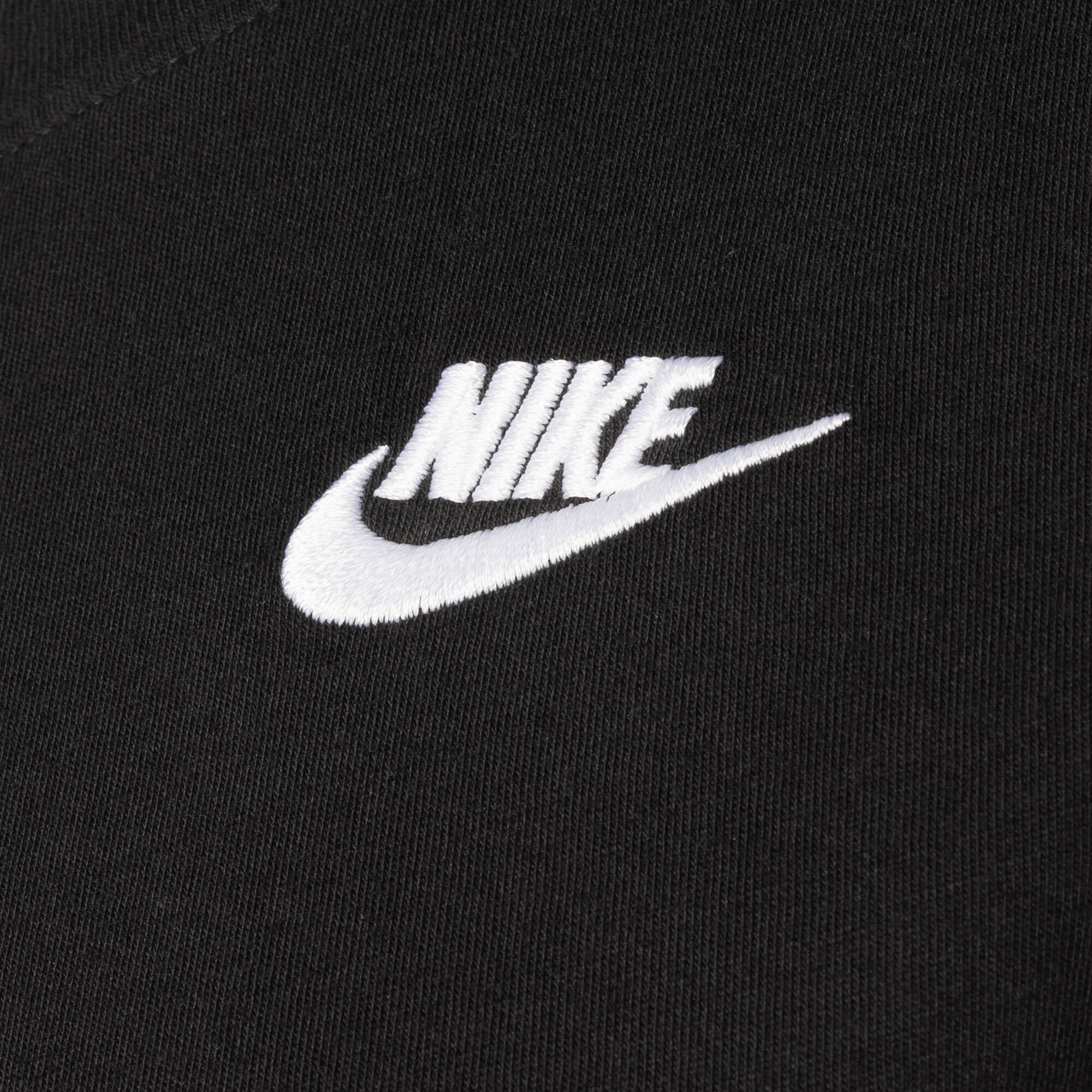 T-shirt Nike Mulher Preto Club Essentials 3/5