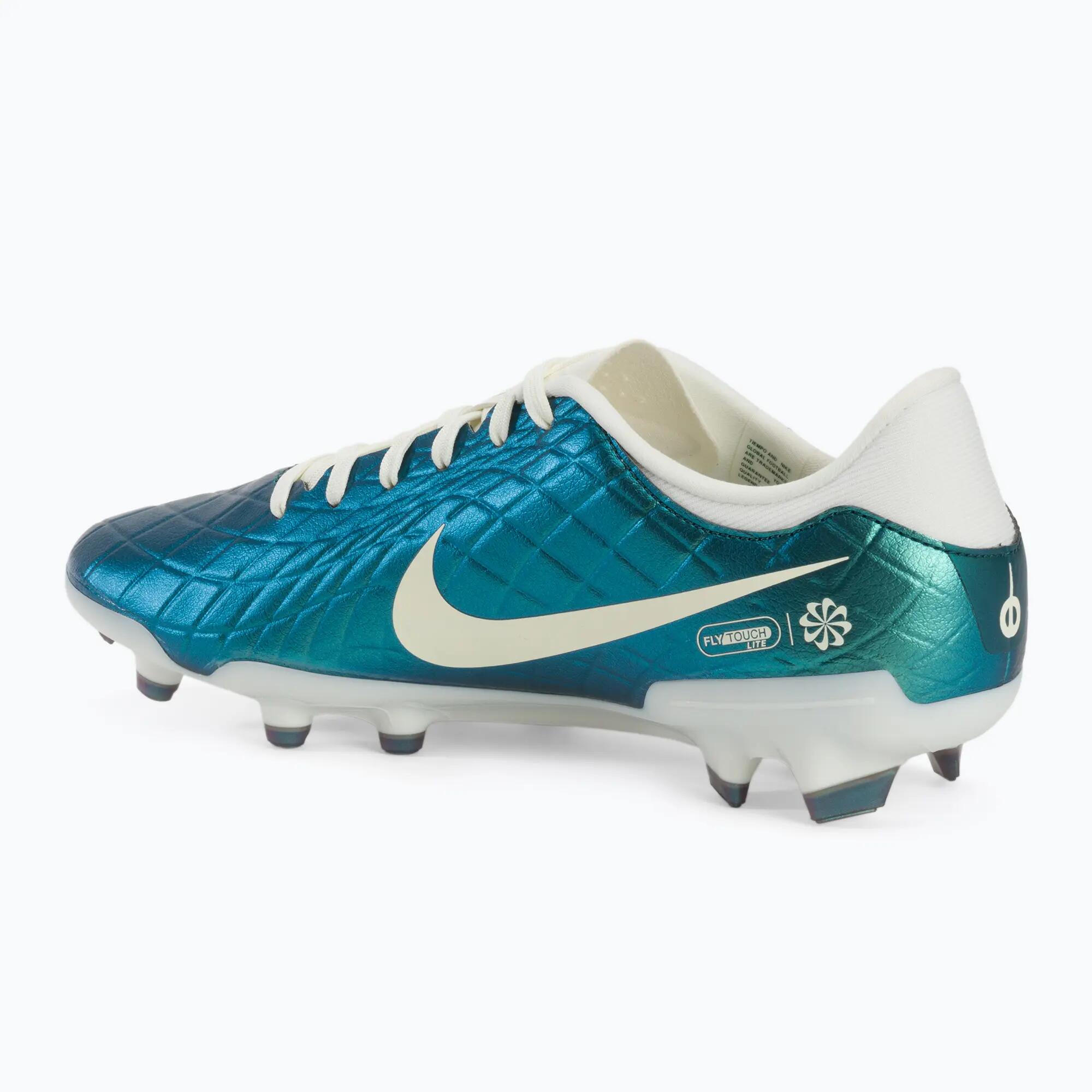 Buty piłkarskie Nike Legend 10 Academy FG 3/5