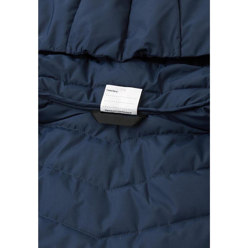 Veste Uumaja -