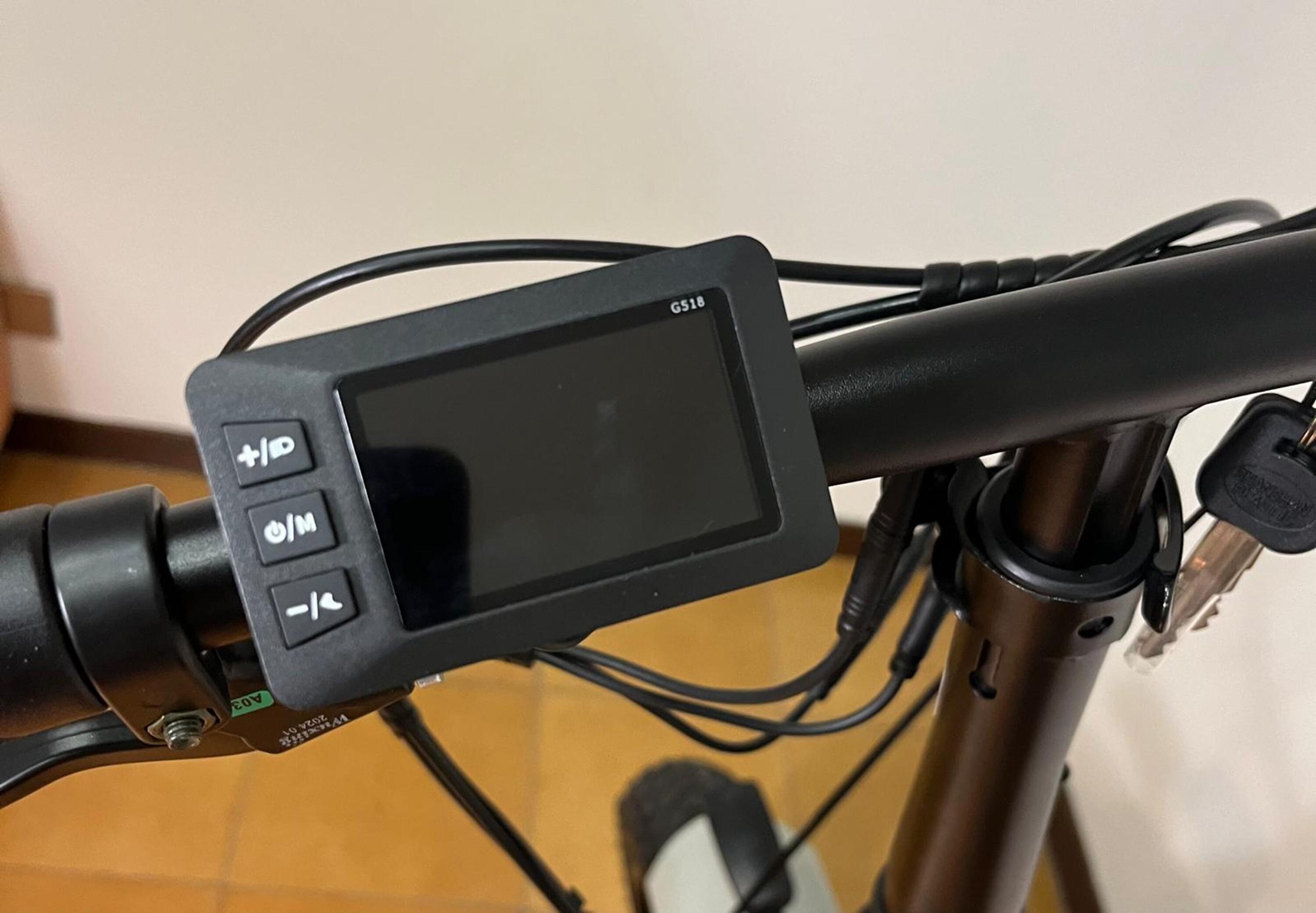 BICICLETA FAT ELÉCTRICA PLEGABLE OFF ROAD 36V 13Ah 2/7