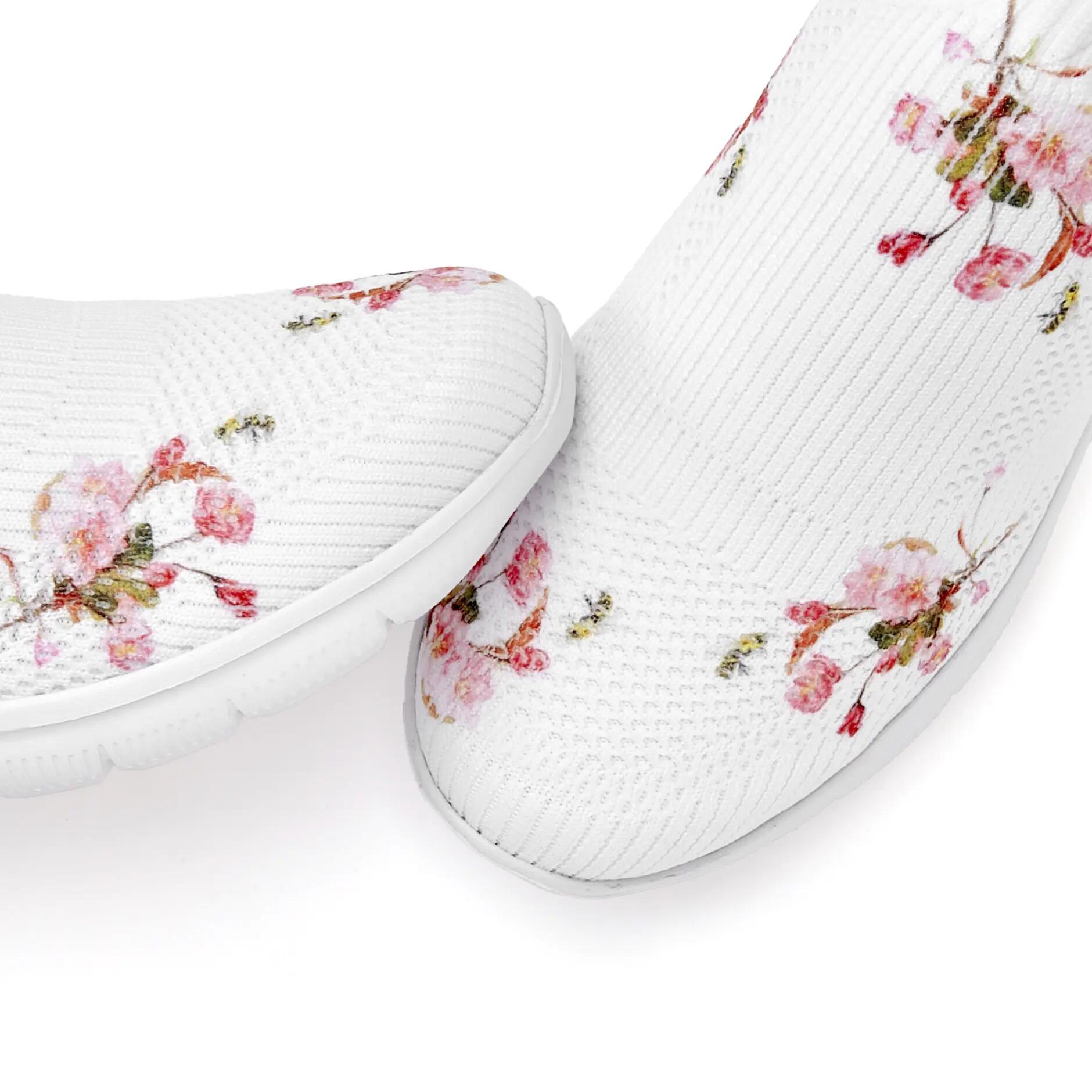 LASCANA Sneaker 4/5