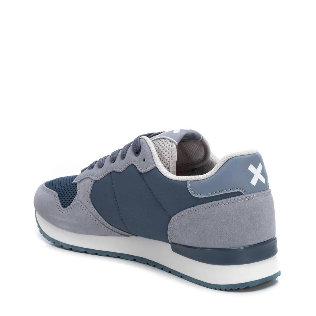 Baskets Xti modèle 143595 pour homme 3/3