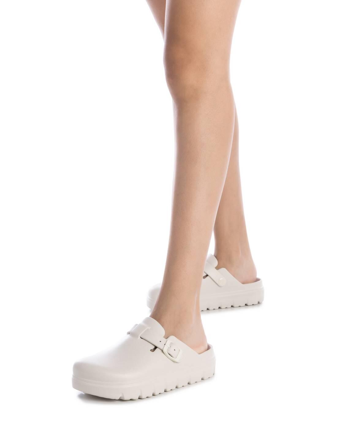 Zapato De Mujer Xti 144137 Hielo 2/5