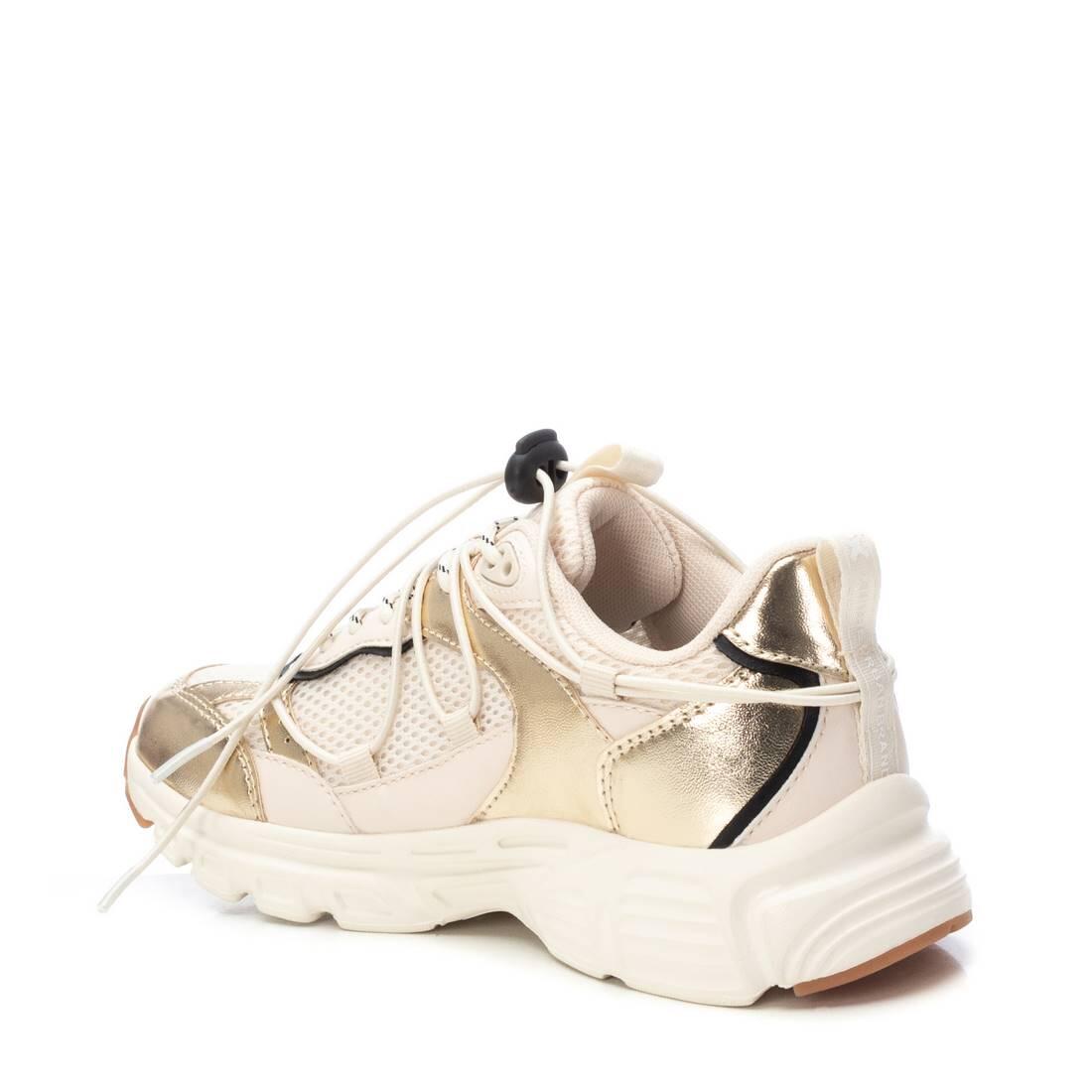 Zapatilla De Mujer Xti 144052 Oro 3/4