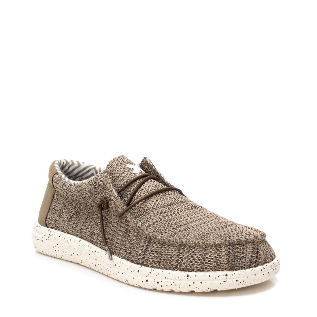Zapatilla De Hombre Xti 143657 Taupe 2/4